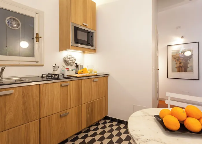 The Bluehostel Rome