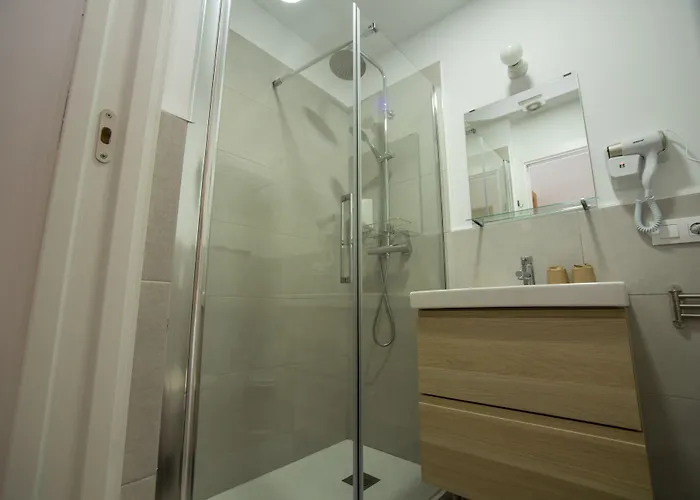 The Nomad Hostel&Pension Seville