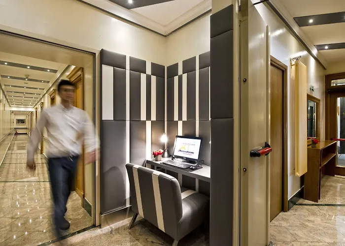 Vibe Nazionale Hotel Rome