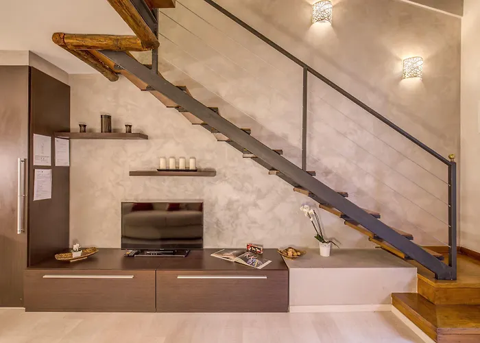 Tritone Top House Rome