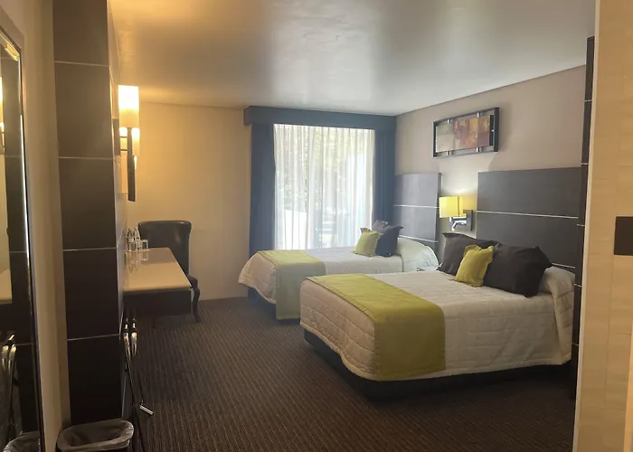 Hotel Real Alameda De Queretaro