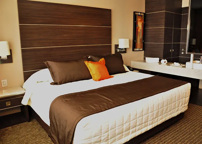 Hotel Real Alameda De Queretaro