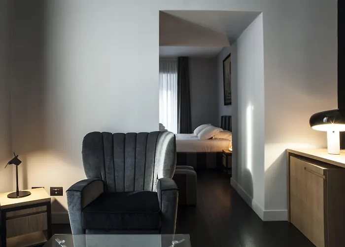 Suite Art Navona Rome