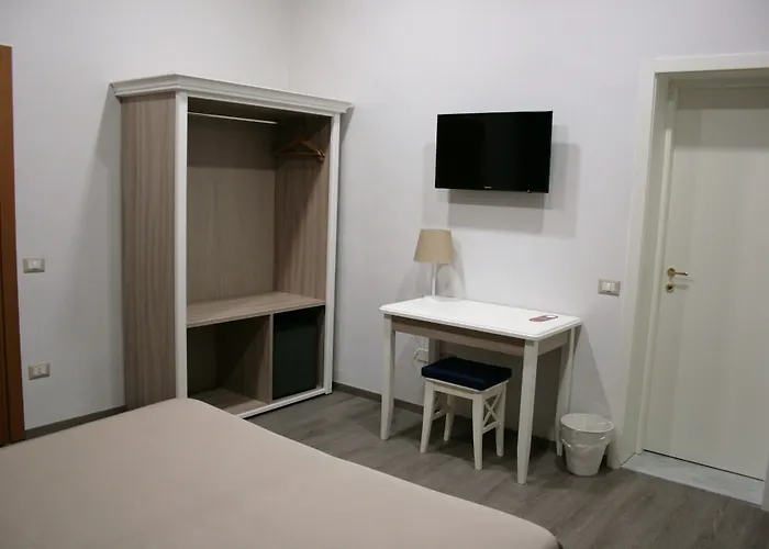 Hotel Magenta Florence