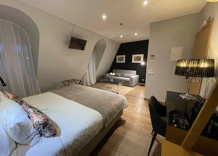 Hotel Sete Colinas Lisbon