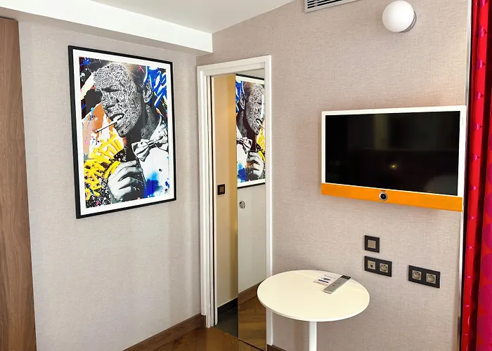 Georgette Hotel & Restaurant Paris