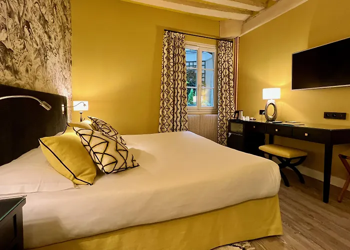 Hotel Beaubourg Paris