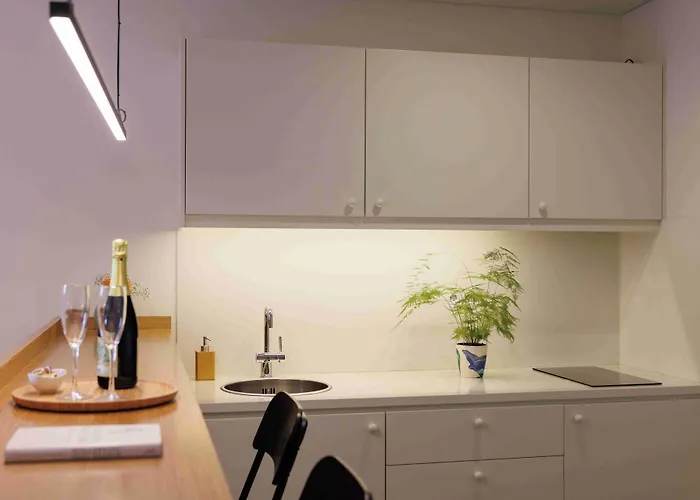 Menina Colina Guesthouse Porto