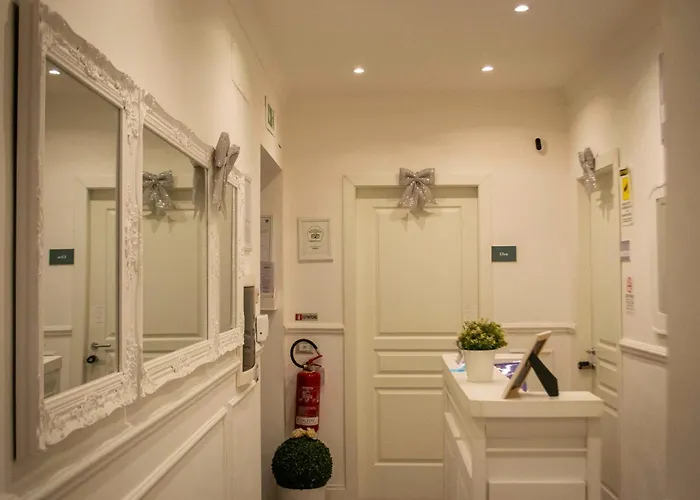 Charme & Chic Prestige Bed & Breakfast Rome