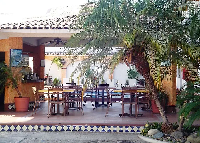 Hotel & Suites Coral Puerto Vallarta