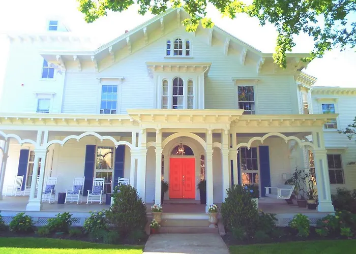 The Bayberry Bed & Breakfast Newport