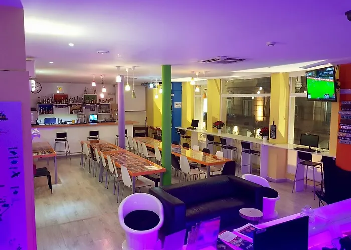 Golden Tram 242 Suites & Hostel Lisbon
