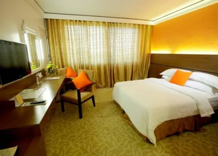 The Royal Mandaya Hotel Davao