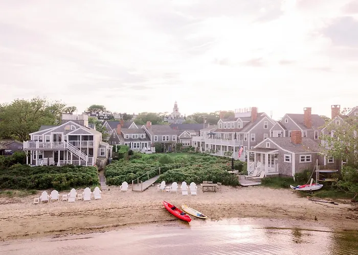 Harborview Nantucket Hotel