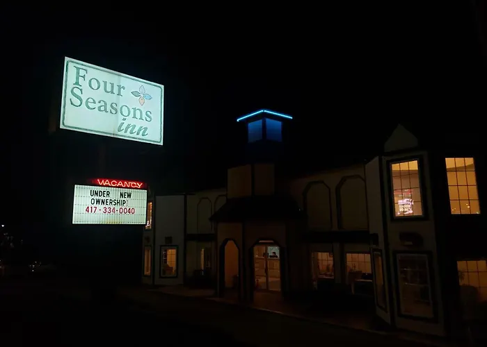 Four Seasons Inn Branson