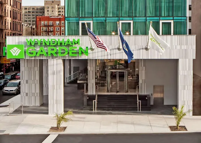 Wyndham Garden Chinatown Hotel New York