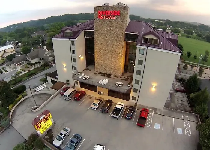 Riverside Tower Pigeon Forge