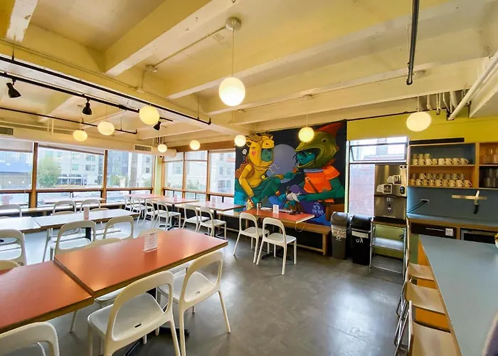 American Hotel Hostel Seattle