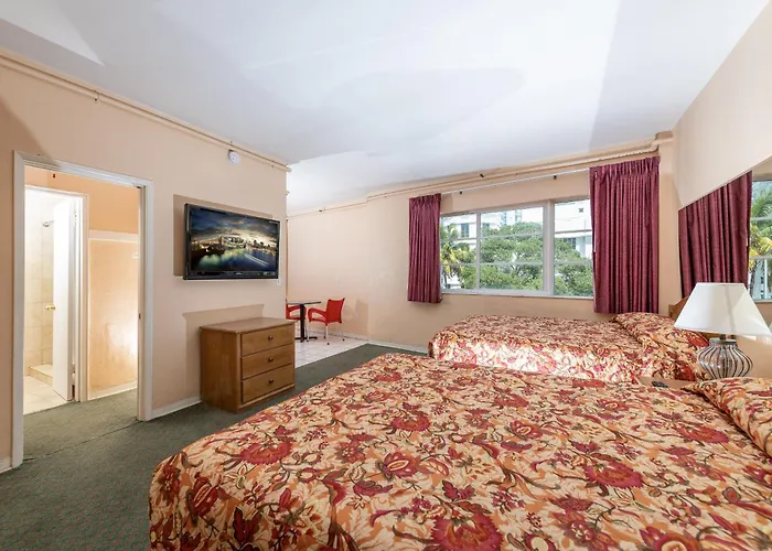 Ocean Beach Hotel Miami Beach